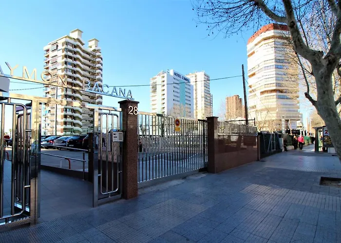 Bacana 3-3 Levante בנידורם